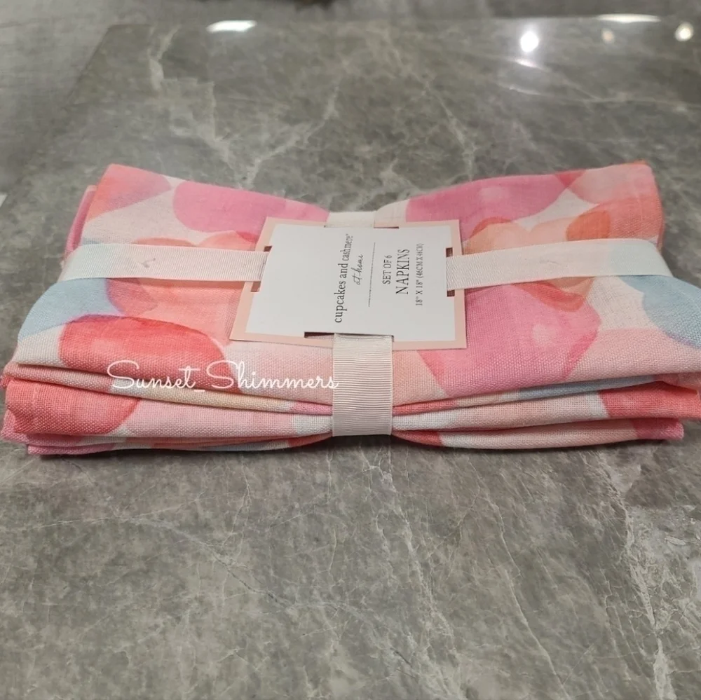 6pc Set Cupcakes & Cashmere Watercolor Valentine Hearts Cloth Dinner Napkins New